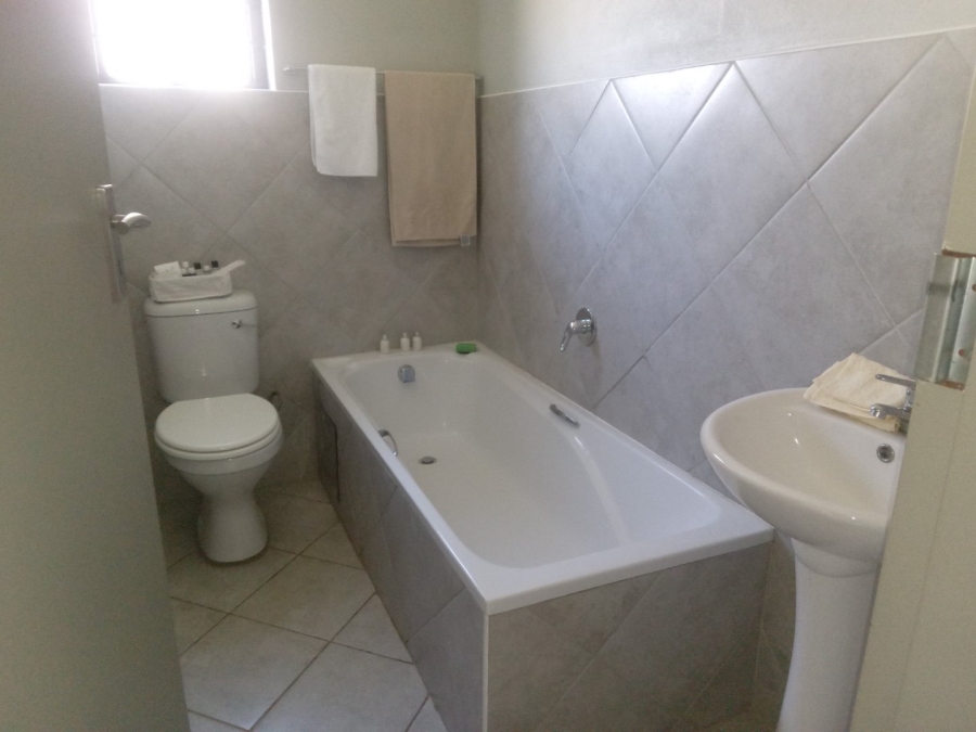 3 Bedroom Property for Sale in Andeon AH Gauteng
