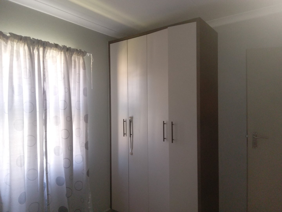 3 Bedroom Property for Sale in Andeon AH Gauteng