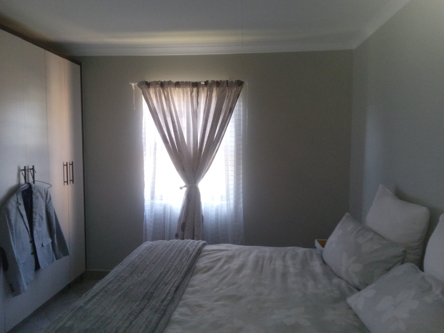 3 Bedroom Property for Sale in Andeon AH Gauteng