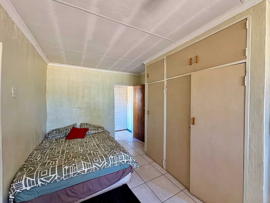 1 Bedroom Property for Sale in Doringkloof Gauteng