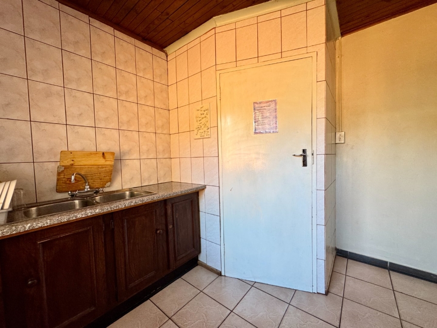1 Bedroom Property for Sale in Doringkloof Gauteng