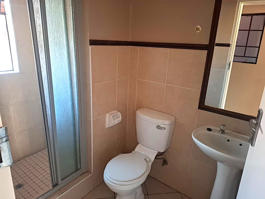 To Let 1 Bedroom Property for Rent in Karenpark Gauteng