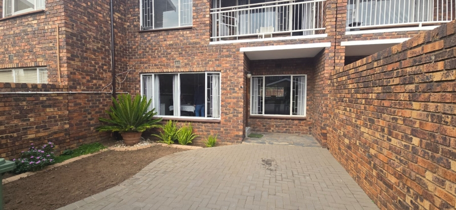 3 Bedroom Property for Sale in Brackenhurst Gauteng