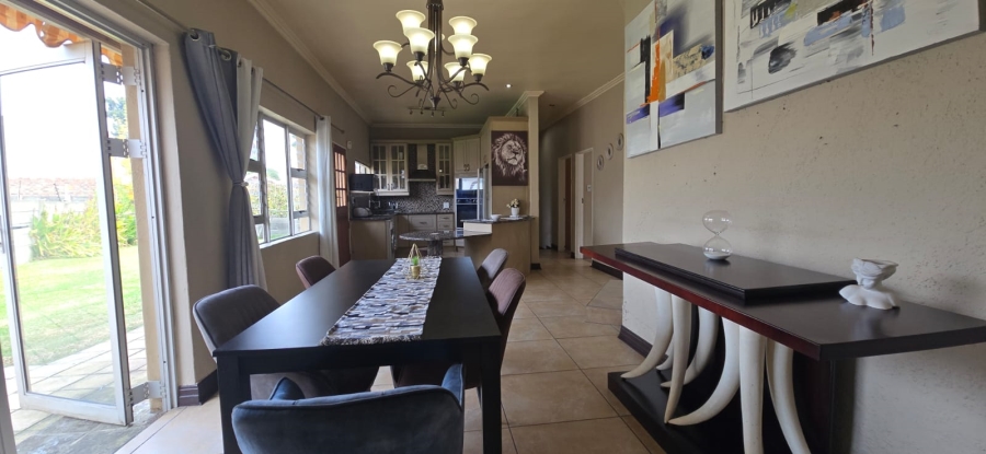 4 Bedroom Property for Sale in Brackendowns Gauteng