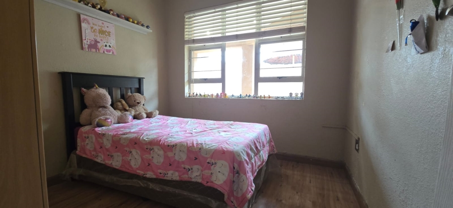 4 Bedroom Property for Sale in Brackendowns Gauteng