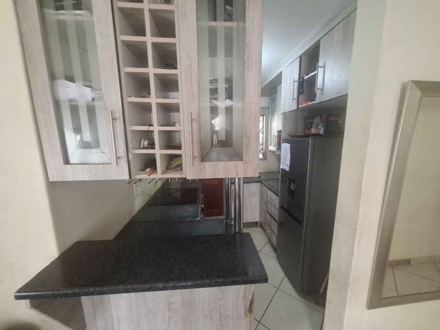 To Let 3 Bedroom Property for Rent in The Orchards Gauteng
