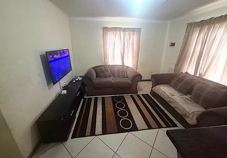 To Let 3 Bedroom Property for Rent in The Orchards Gauteng