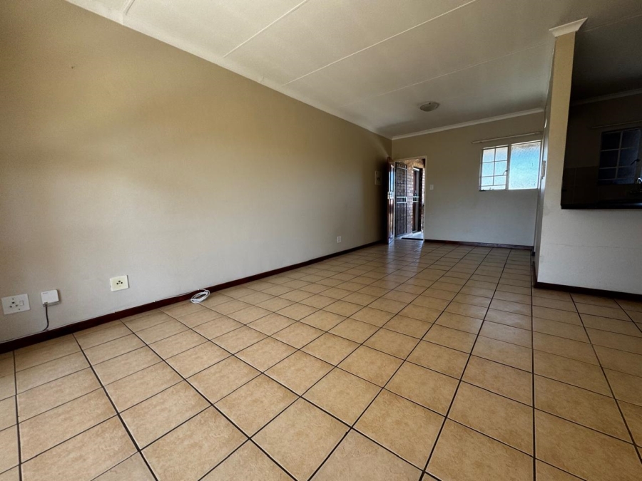 To Let 2 Bedroom Property for Rent in Glen Lauriston Gauteng