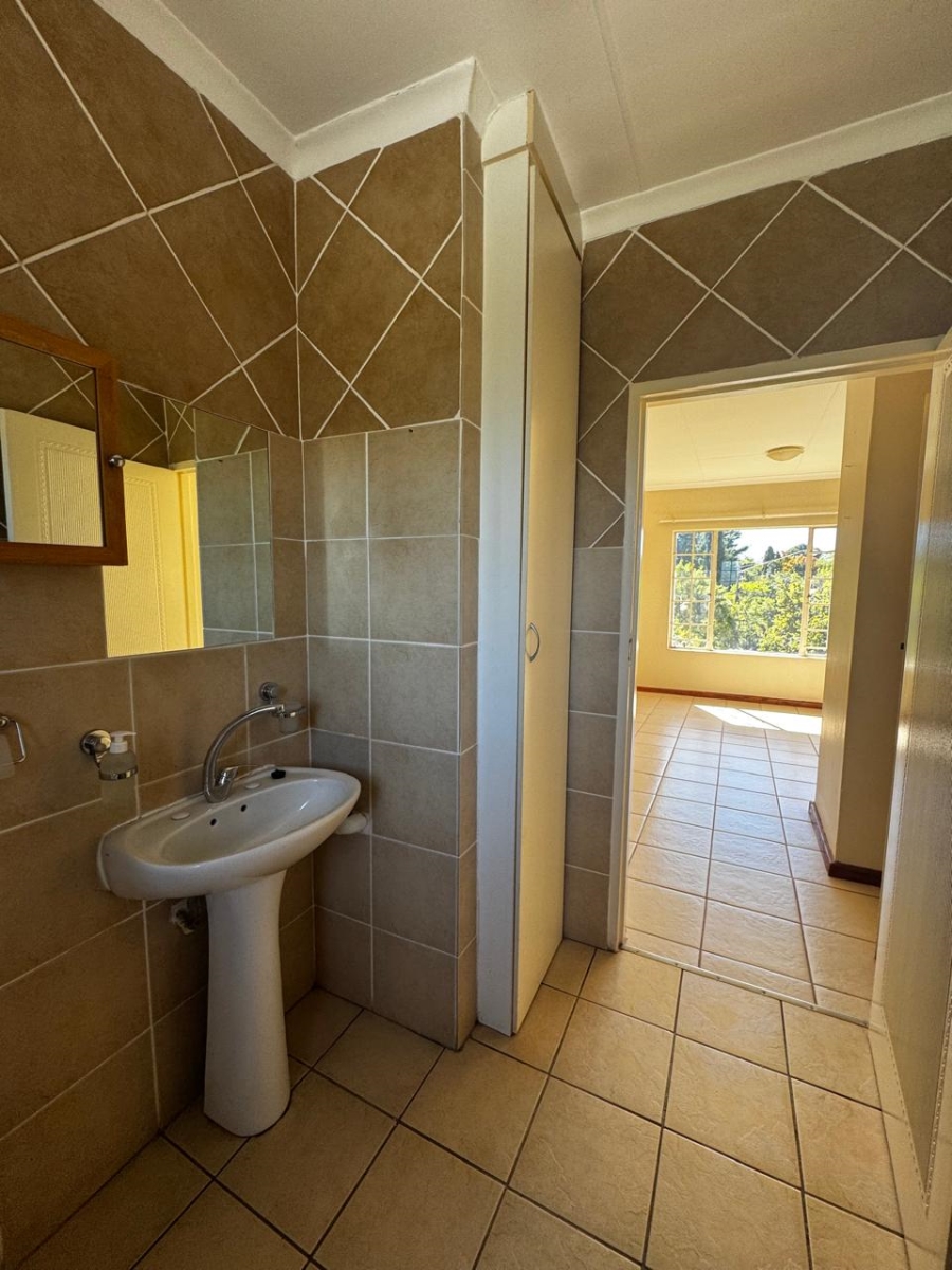 To Let 2 Bedroom Property for Rent in Glen Lauriston Gauteng