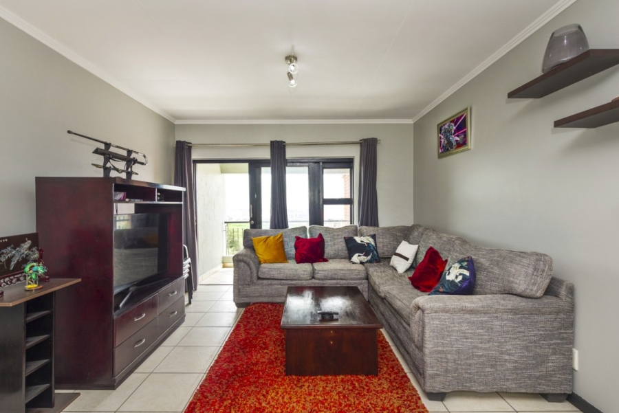 2 Bedroom Property for Sale in Greenstone Hill Gauteng
