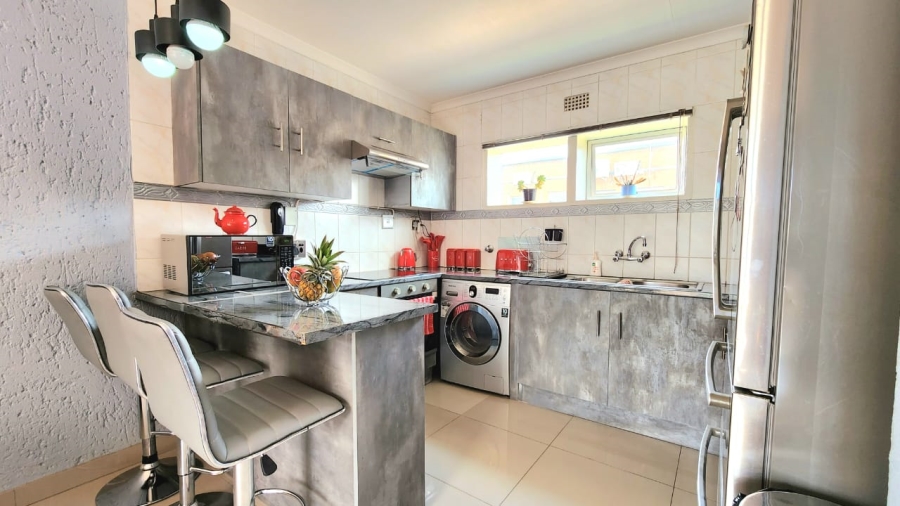 To Let 2 Bedroom Property for Rent in Winchester Hills Gauteng