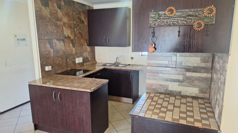 2 Bedroom Property for Sale in Benoni North Gauteng