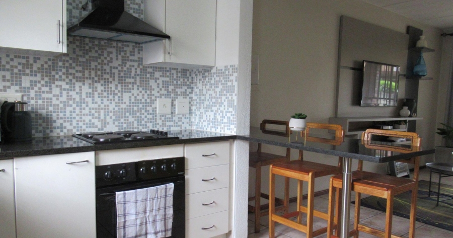 2 Bedroom Property for Sale in Florida Glen Gauteng