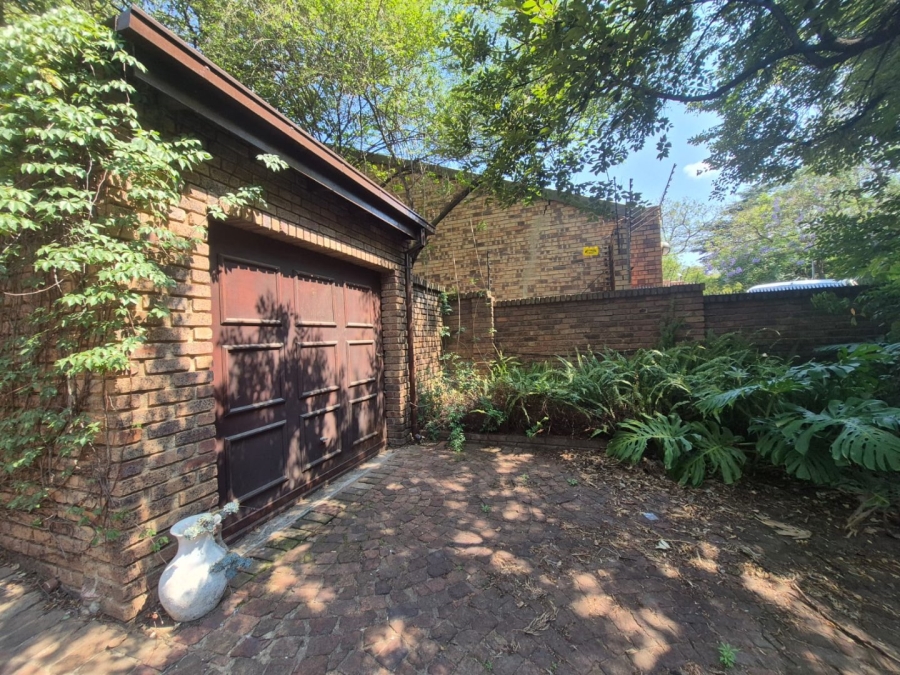 4 Bedroom Property for Sale in Bryanston Gauteng