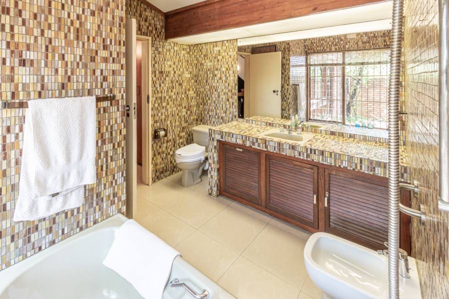 4 Bedroom Property for Sale in Bryanston Gauteng