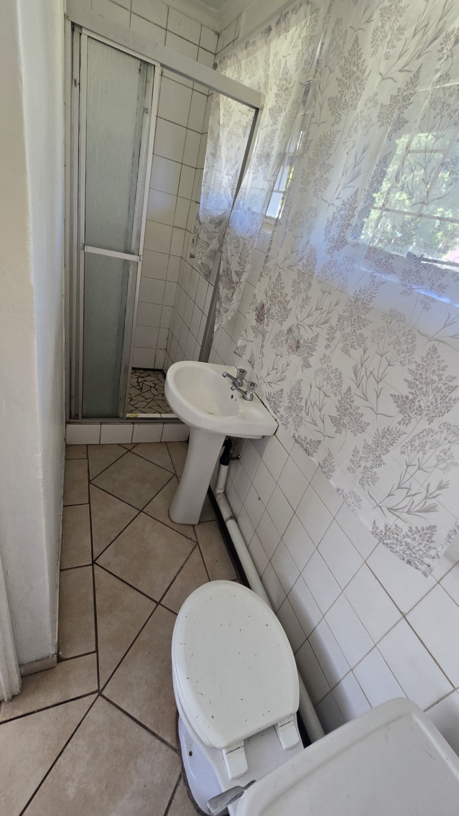 To Let 1 Bedroom Property for Rent in Kilner Park Gauteng
