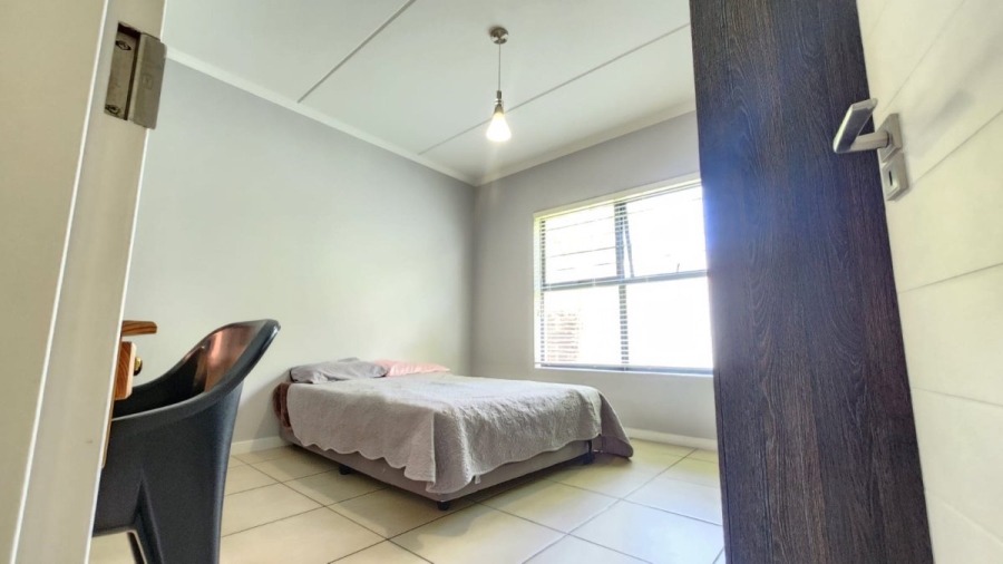 3 Bedroom Property for Sale in Greenstone Hill Gauteng