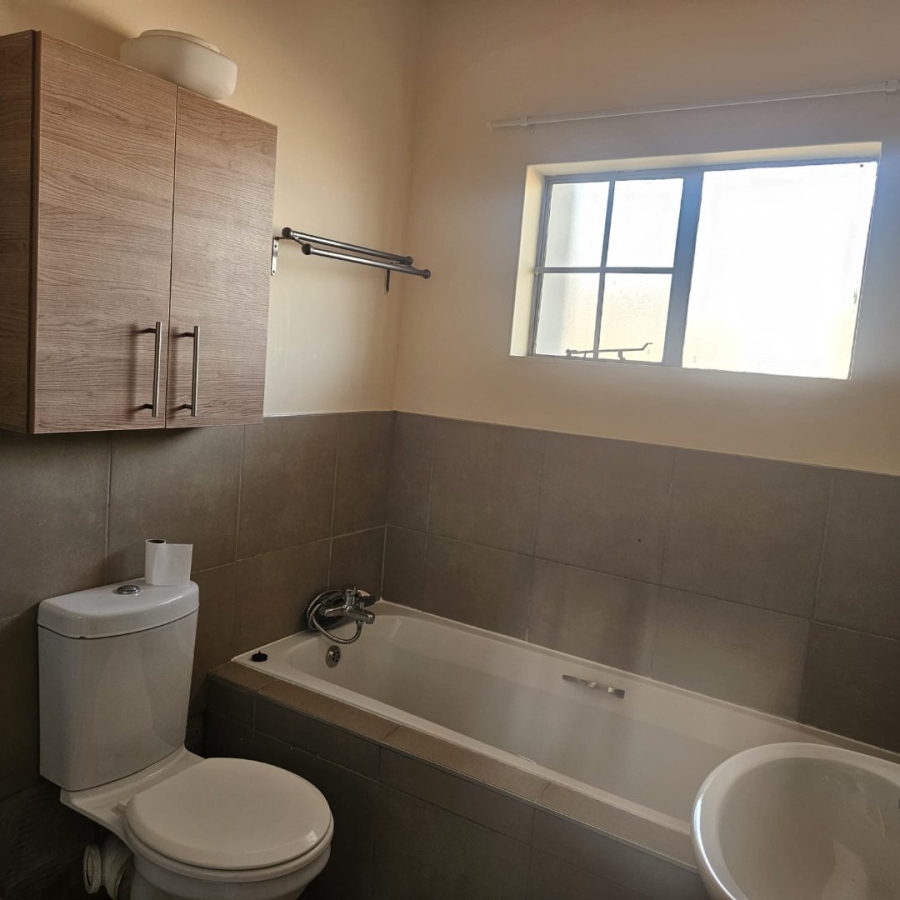 To Let 2 Bedroom Property for Rent in Sagewood Gauteng