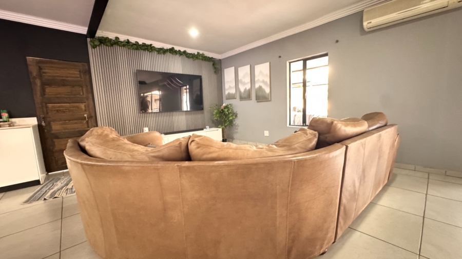 4 Bedroom Property for Sale in Risiville Gauteng