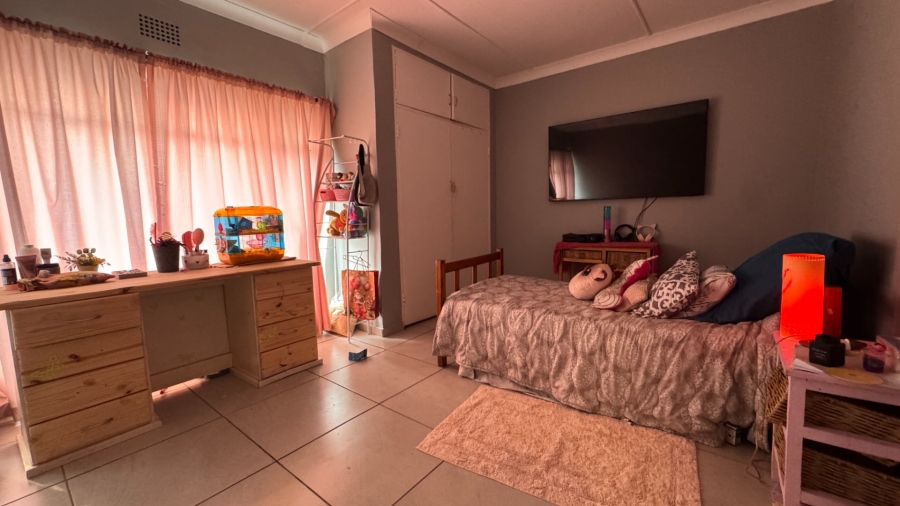 4 Bedroom Property for Sale in Risiville Gauteng