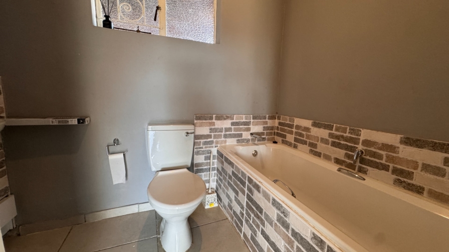 4 Bedroom Property for Sale in Risiville Gauteng