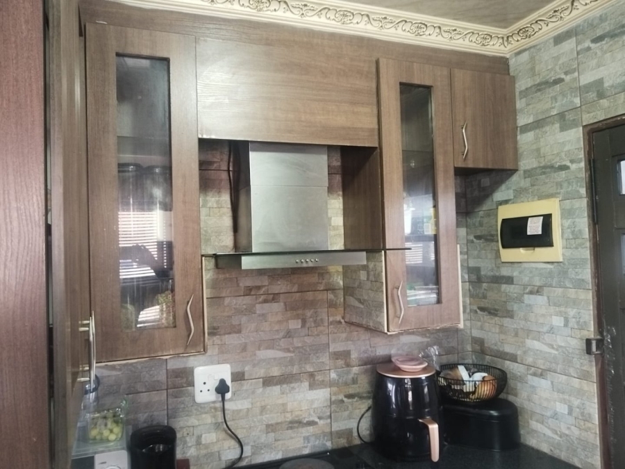 2 Bedroom Property for Sale in Soshanguve East Ext 4 Gauteng