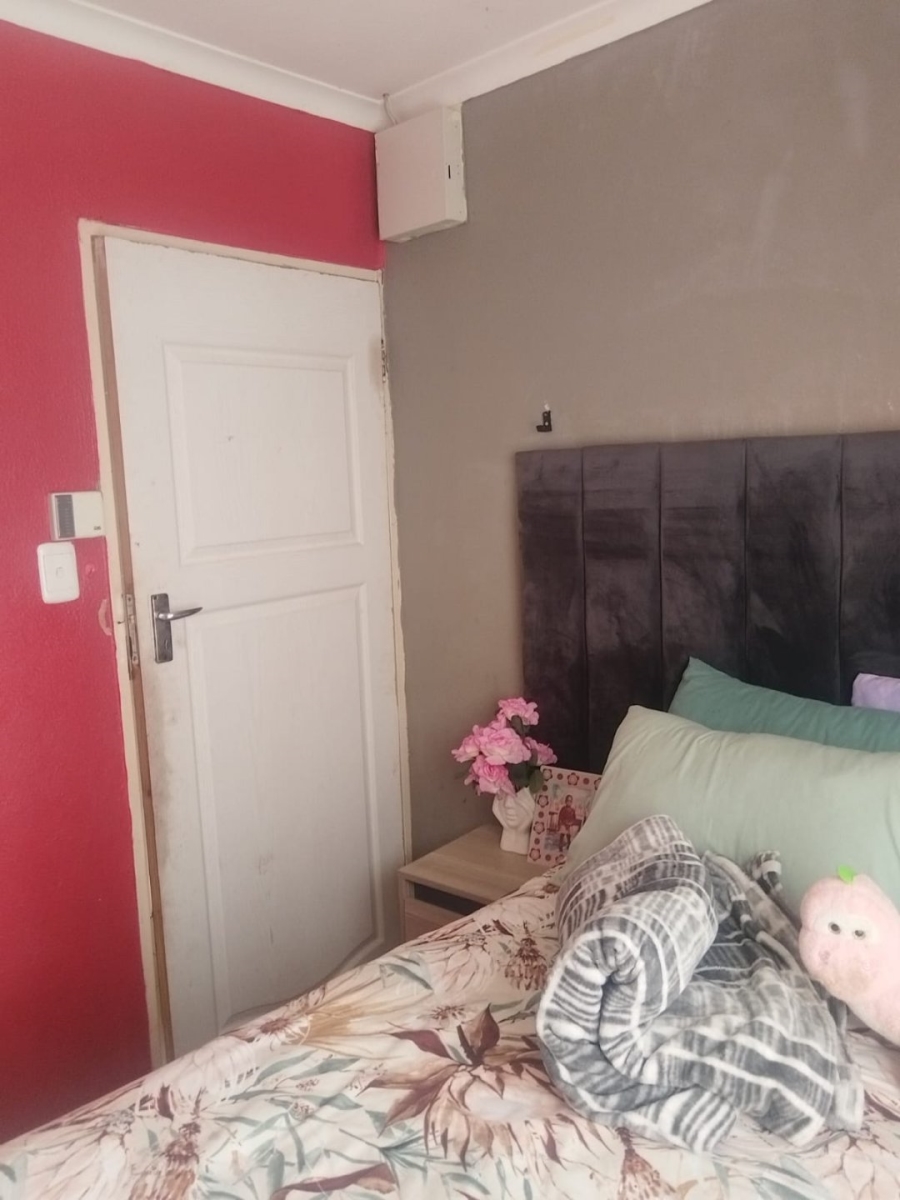 2 Bedroom Property for Sale in Soshanguve East Ext 4 Gauteng