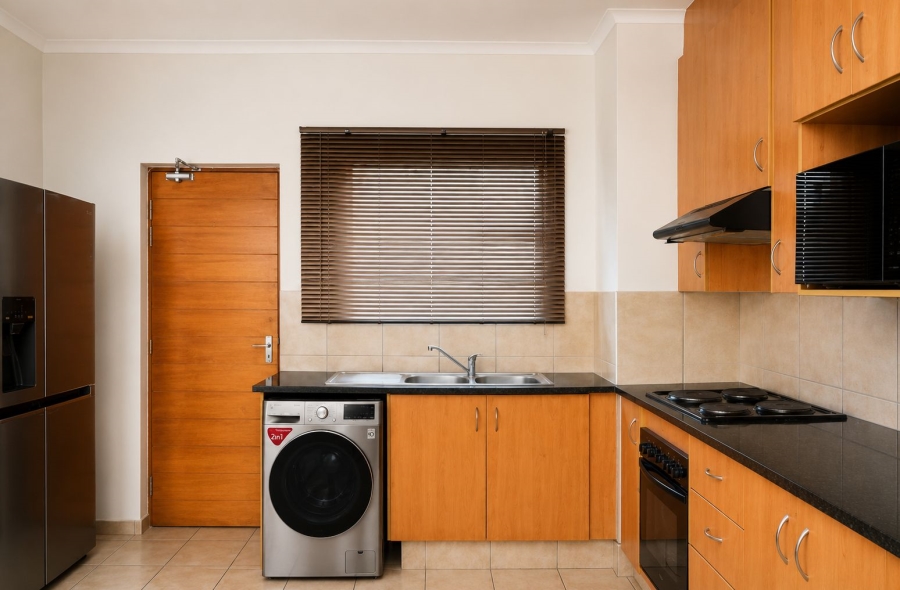 2 Bedroom Property for Sale in Barbeque Downs Gauteng