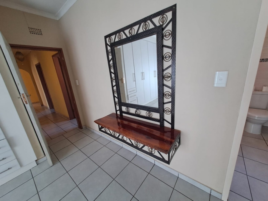 4 Bedroom Property for Sale in Vanderbijlpark SE 6 Gauteng
