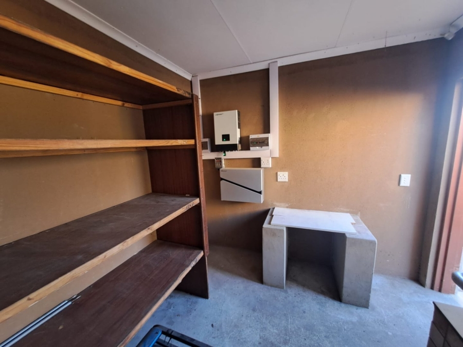 4 Bedroom Property for Sale in Vanderbijlpark SE 6 Gauteng