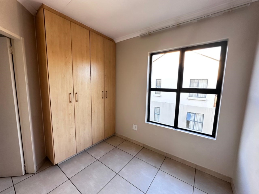 2 Bedroom Property for Sale in Lakefield Gauteng