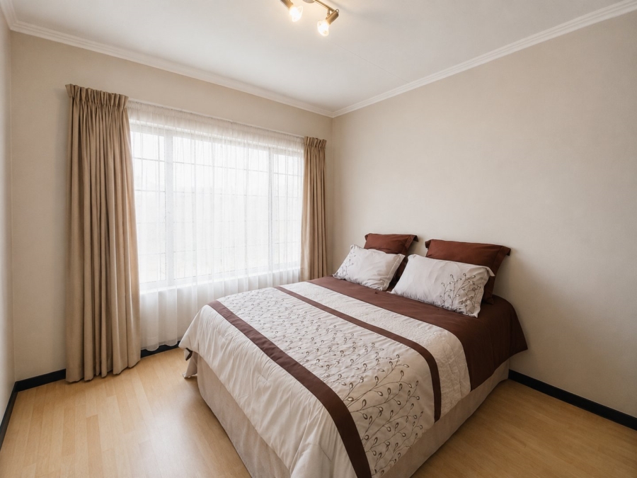 2 Bedroom Property for Sale in Greenstone Hill Gauteng
