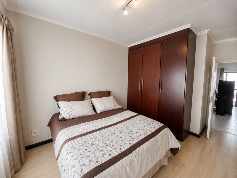2 Bedroom Property for Sale in Greenstone Hill Gauteng