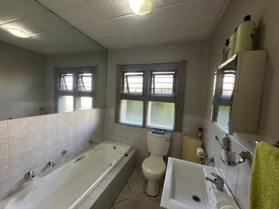 2 Bedroom Property for Sale in Dowerglen Ext 5 Gauteng
