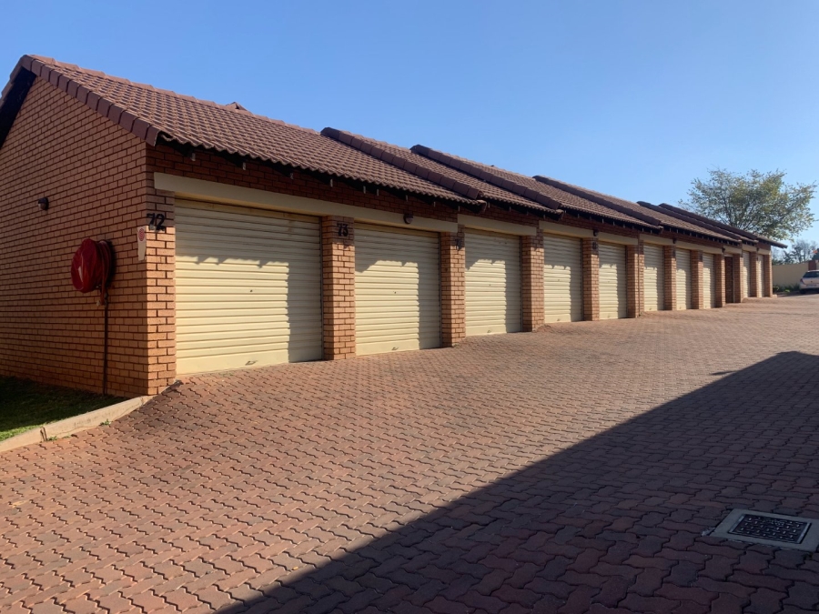 To Let 2 Bedroom Property for Rent in Sagewood Gauteng