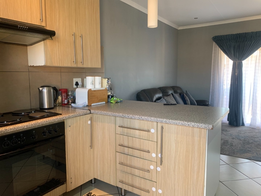 To Let 2 Bedroom Property for Rent in Sagewood Gauteng