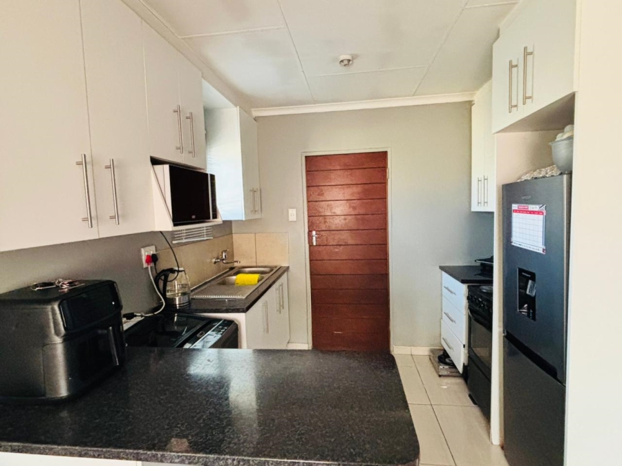 2 Bedroom Property for Sale in Sky City Gauteng