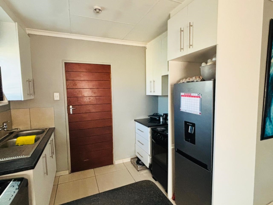 2 Bedroom Property for Sale in Sky City Gauteng