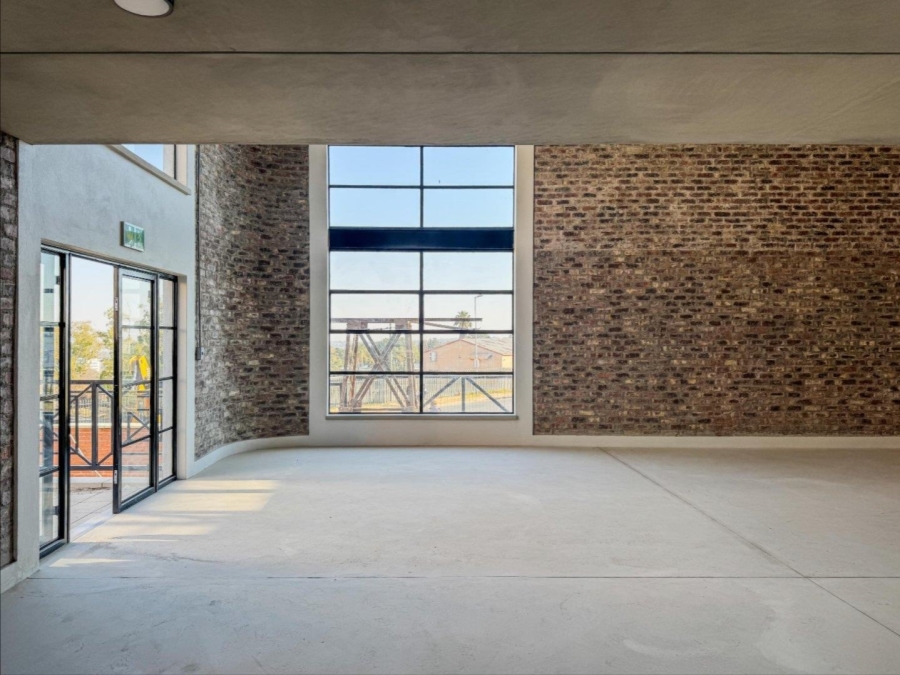 To Let Commercial Property for Rent in Halfway House Gauteng