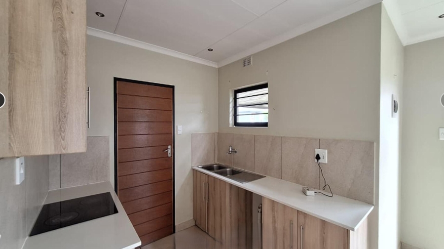 3 Bedroom Property for Sale in Albertsdal Gauteng