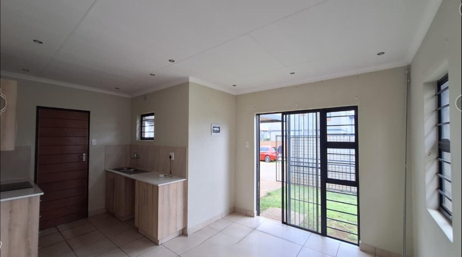 3 Bedroom Property for Sale in Albertsdal Gauteng