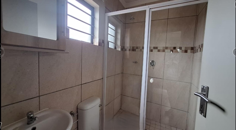3 Bedroom Property for Sale in Albertsdal Gauteng
