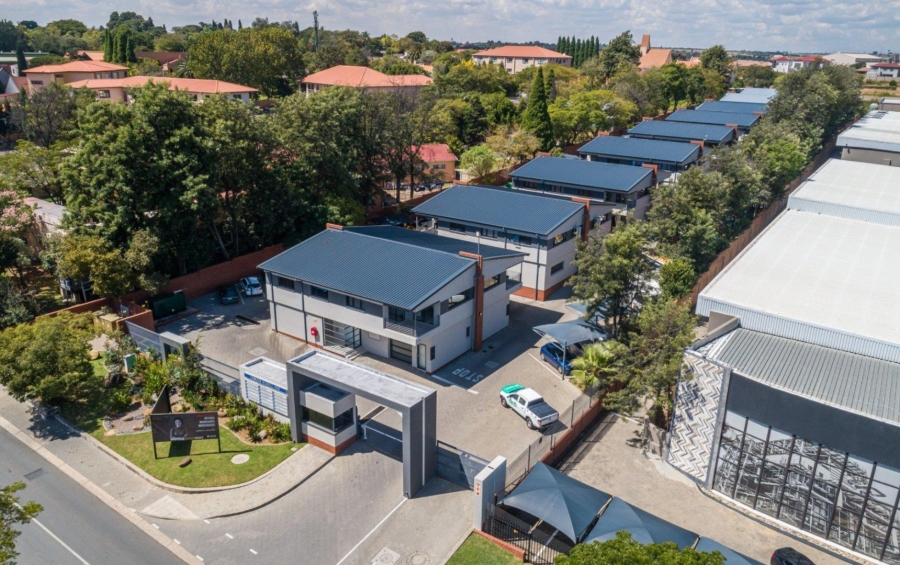 To Let Commercial Property for Rent in Halfway House Gauteng