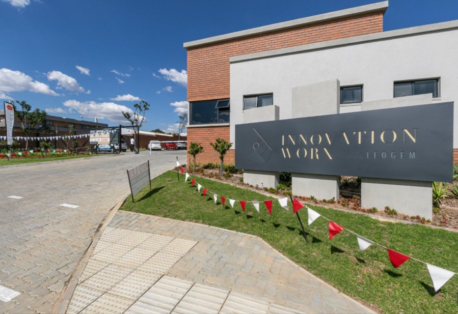 To Let Commercial Property for Rent in Halfway House Gauteng