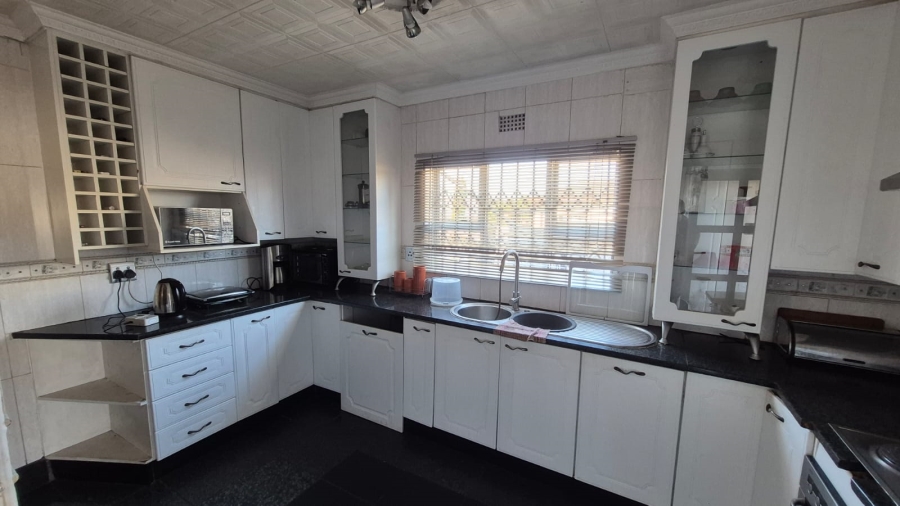 4 Bedroom Property for Sale in Sky City Gauteng