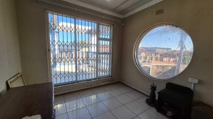 4 Bedroom Property for Sale in Sky City Gauteng