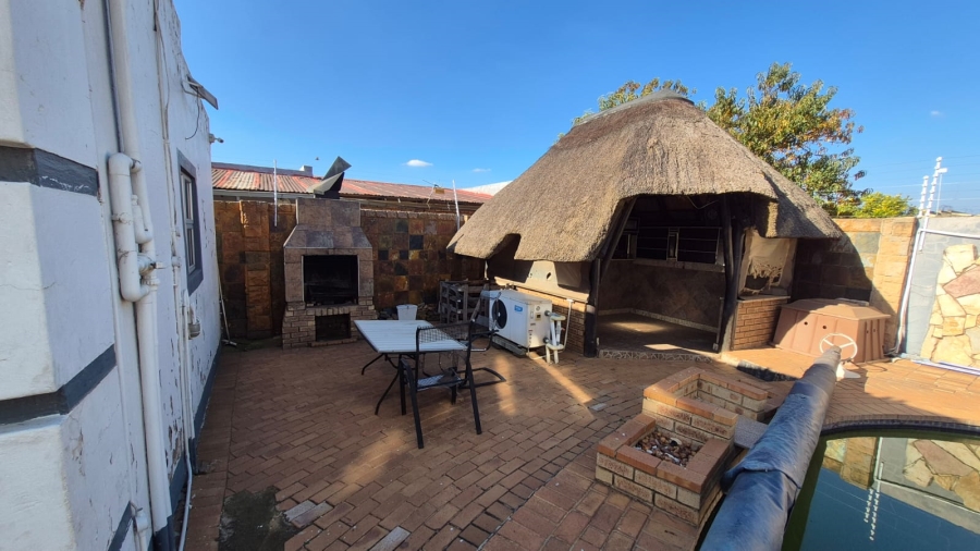 4 Bedroom Property for Sale in Sky City Gauteng