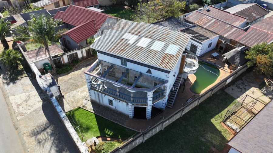 4 Bedroom Property for Sale in Sky City Gauteng