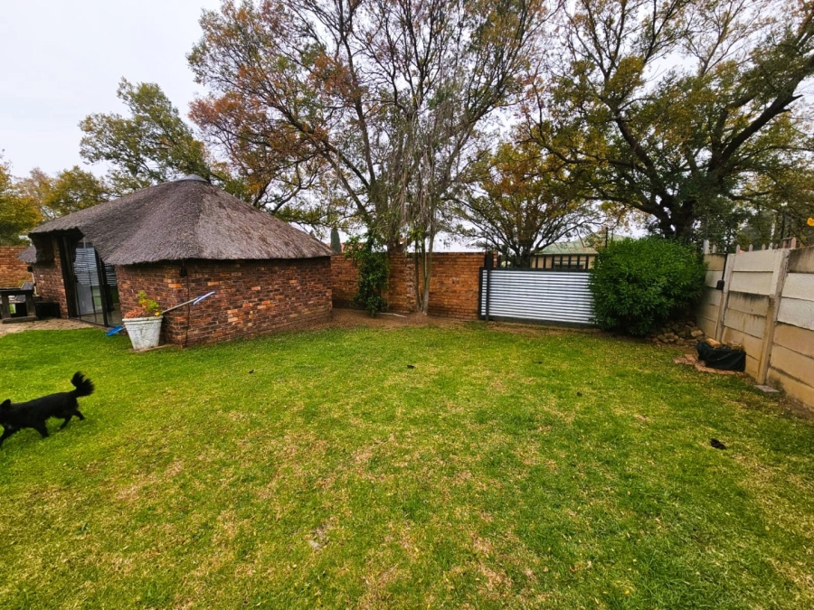 2 Bedroom Property for Sale in Glenvarloch Gauteng