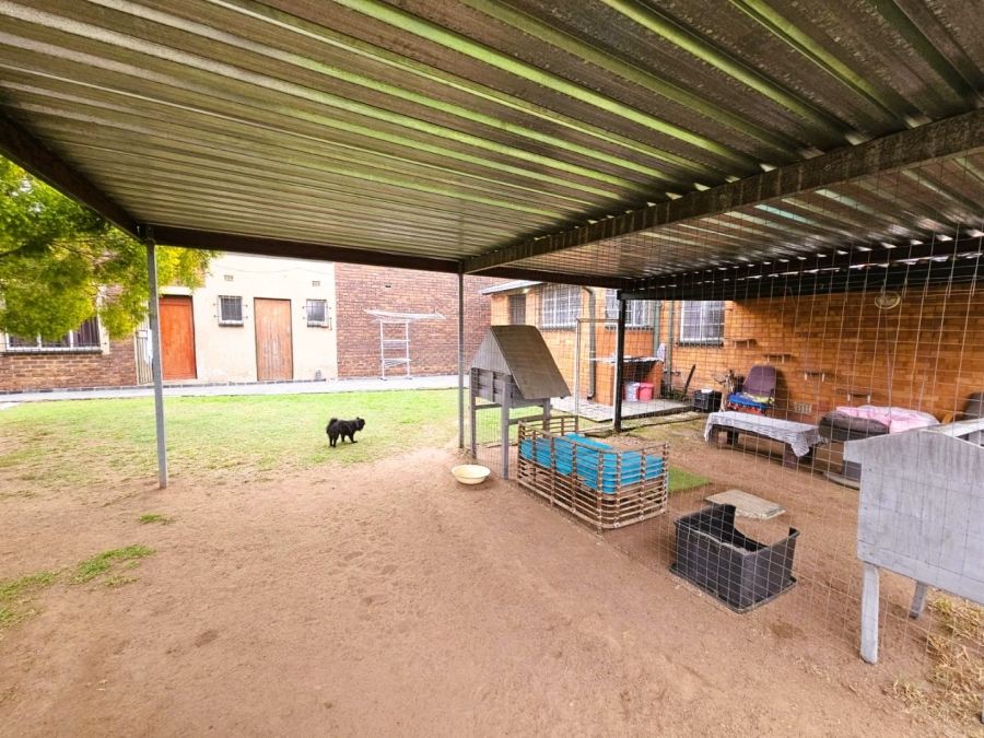 2 Bedroom Property for Sale in Glenvarloch Gauteng